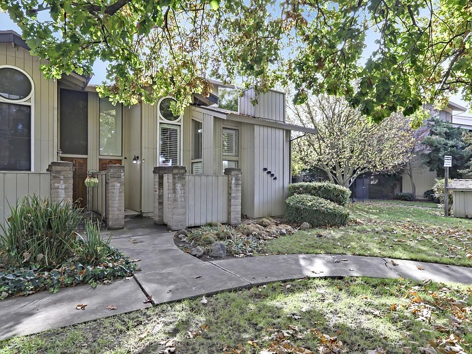 1st image of 5821 Gloria Dr