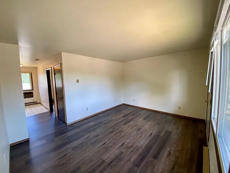 2716 4th Ave #8 — Photo 3