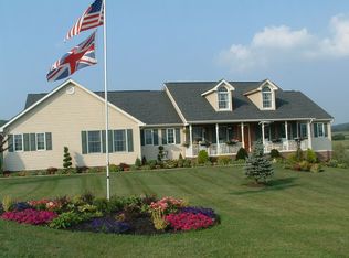 7418 Hokes Rd, Glen Rock, PA 17327