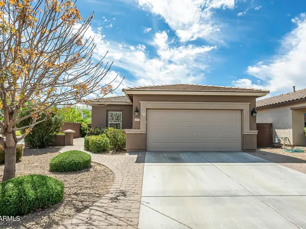 1419 W Nectarine Avenue, San Tan Valley, AZ 85140
