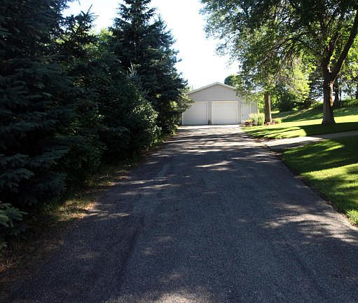 3rd image of 3777 County Road 82 NW