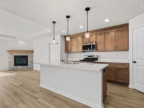4th image of 536 Hunter Oaks BOULEVARD #0501