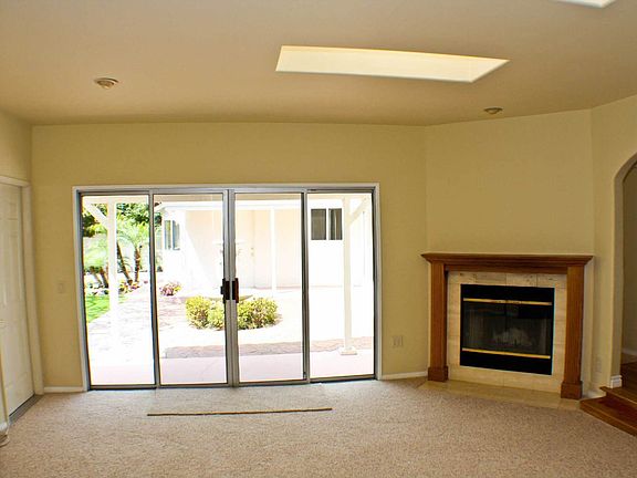 4th image of 8227 Westlawn Ave