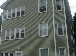 4 Cohasset St, Worcester, MA 01604