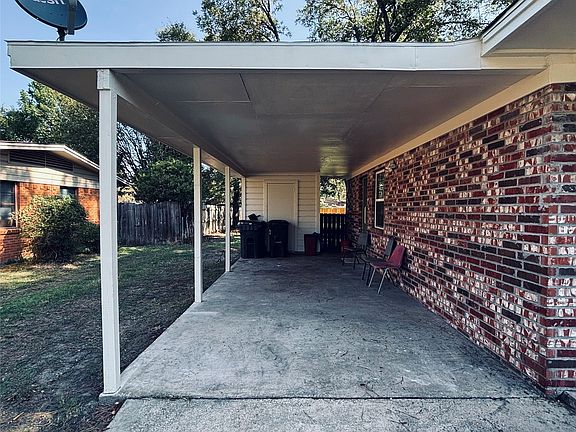 2nd image of 2033 Bowie Dr
