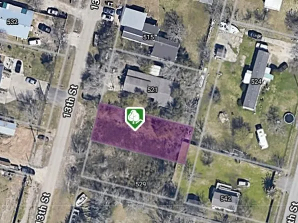 525 13th St, Dickinson, TX 77539