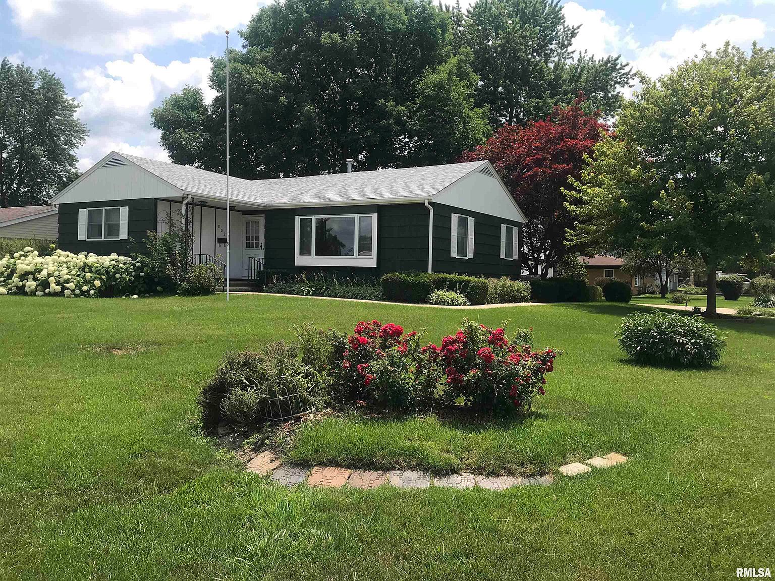 802 Oaklawn Ave, East Moline, IL 61244 Zillow