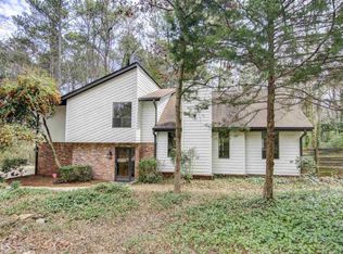 600 Ponderosa Ct, Fayetteville, GA 30214