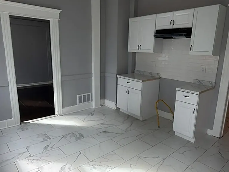 153 Lombard St #1 — Photo 5
