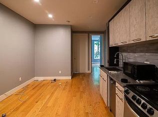 26 Ditmars St #2, Brooklyn, NY 11221