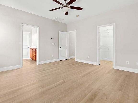 4th image of 9075 Ashiwi Ave