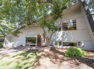 2930 S Lafayette Dr, Englewood, CO 80113