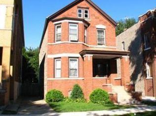 8420 S Escanaba Ave, Chicago, IL 60617