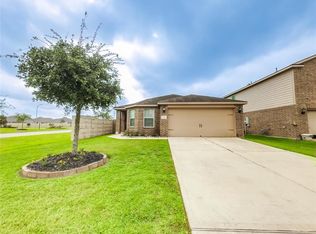 1822 Opal Peach Dr, Rosharon, TX 77583