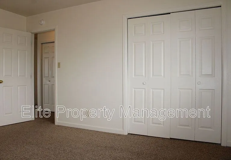 212 W Palmer Lake Dr — Photo 9