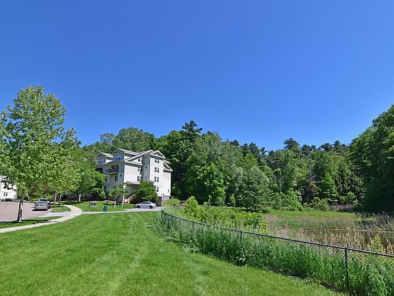 3rd image of 243 Hildred Drive
