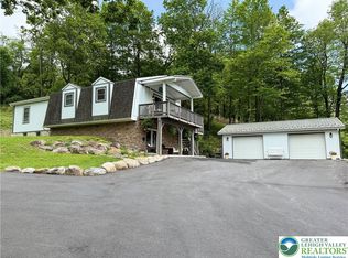 1076 Five Points Richmond Rd, Bangor, PA 18013