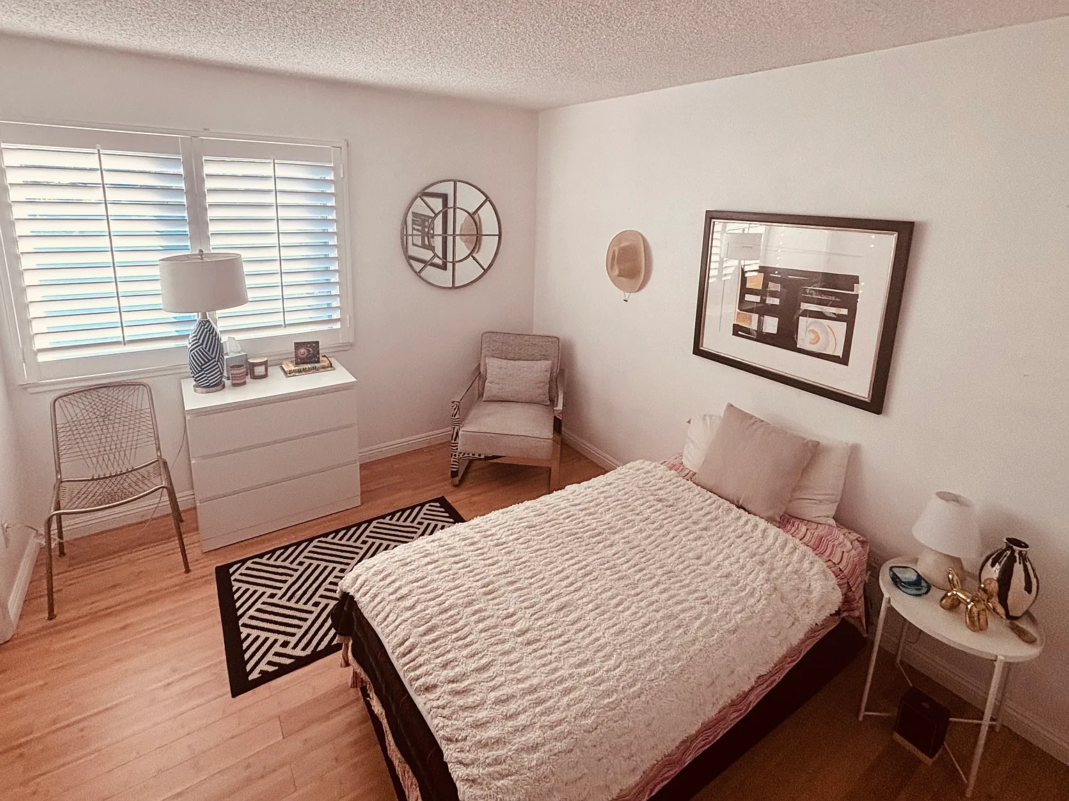 Bentley Court, San Dimas — Photo 3