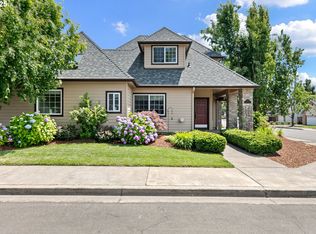 3301 Parker Ln, Springfield, OR 97477