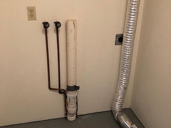 washer and dryer hookup on main