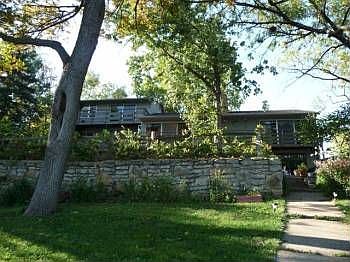 3rd image of 8013 NW Hillside Dr