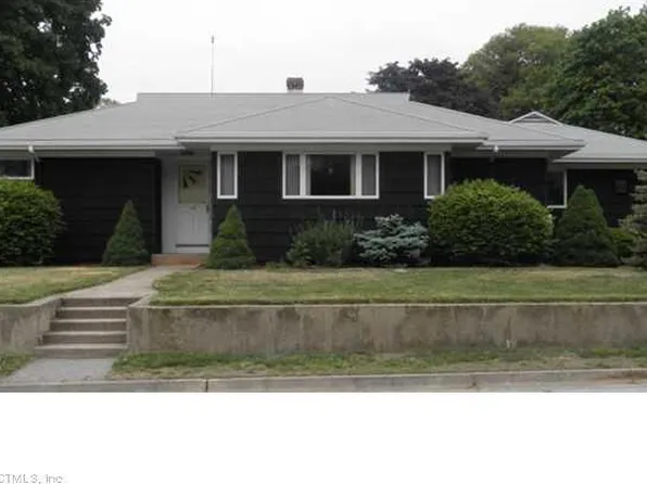 152 Morse Ave, Groton, CT 06340