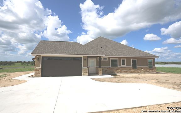 4th image of 129 Western Way