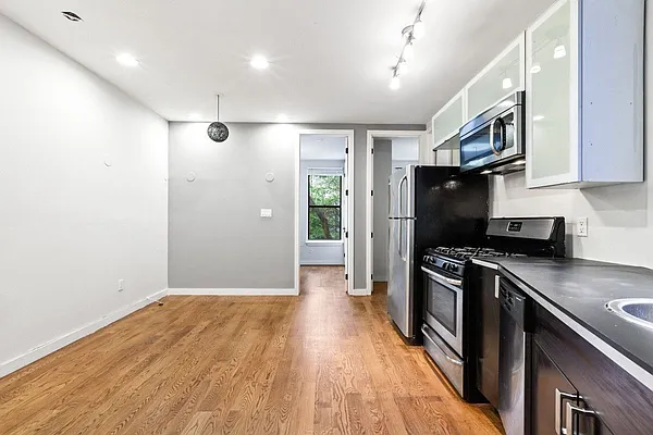 Rented by Douglas Elliman | media 13