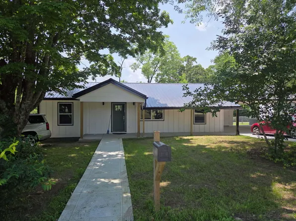 5 Jones St, La Fayette, GA 30728