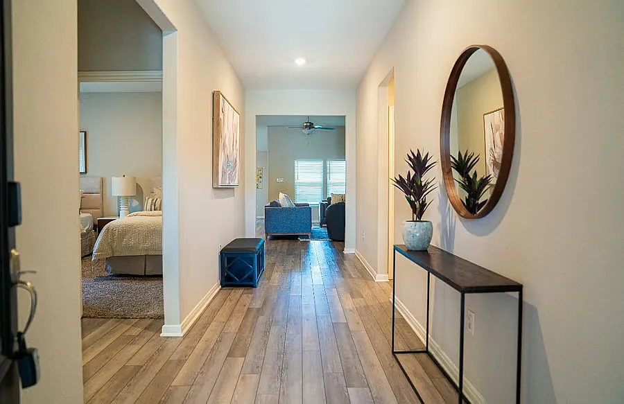 4 bed, 1847 sqft, $3,400 — Photo 3
