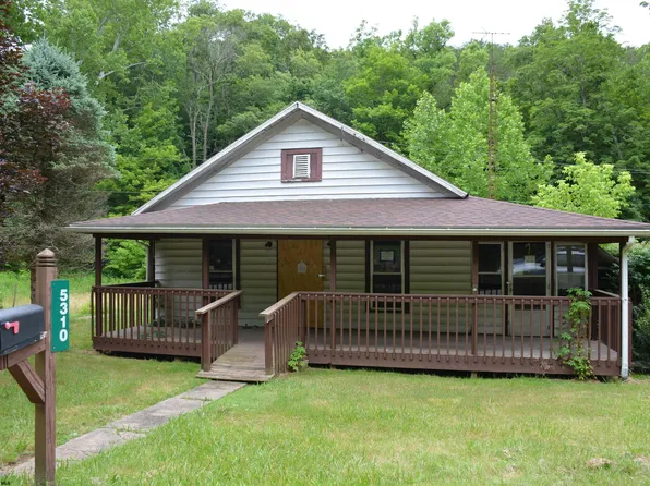 5310 Munday Rd, Elizabeth, WV 26143