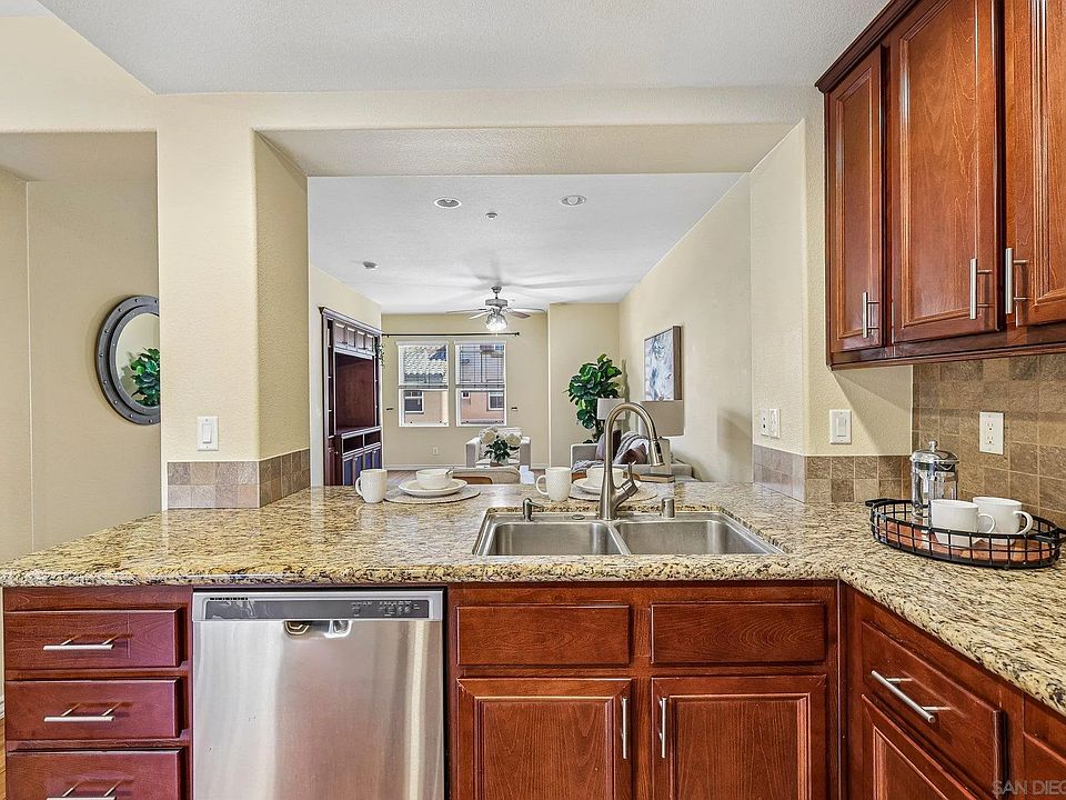2nd image of 17007 Camino Marcilla Unit 3