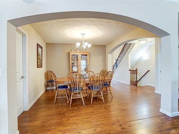 5th image of 4000 Forestedge St