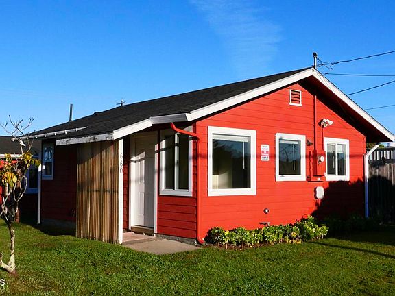 2nd image of 658 S Franklin St