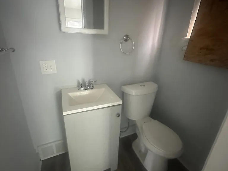 12909 Benwood Ave — Photo 9