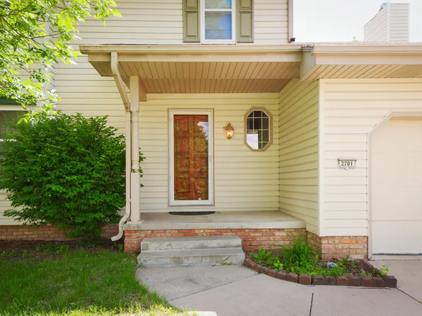 2701 Nottingham Dr, Bellevue, NE 68123