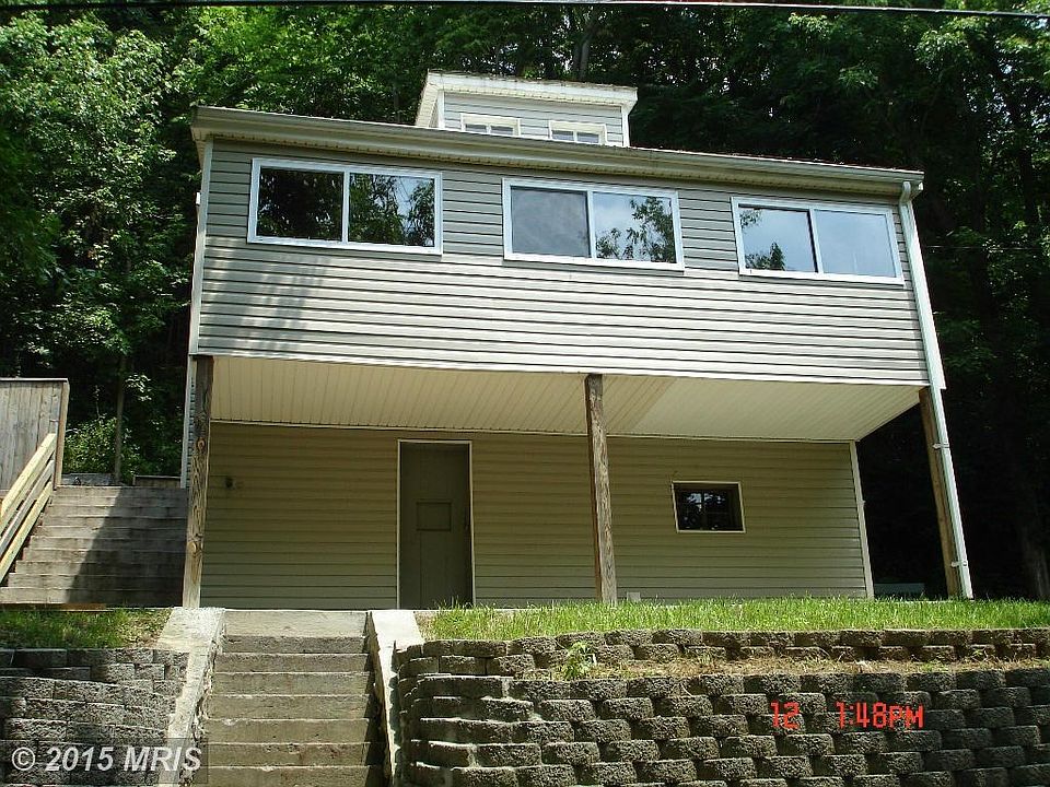 Exterior (Front)
