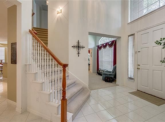 5th image of 3924 Evesham Dr