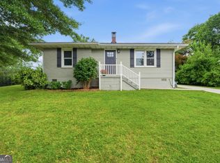851 McLinden Ave SE, Smyrna, GA 30080