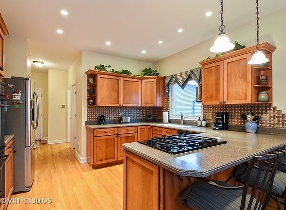 5th image of 24013 N Lakeside Dr