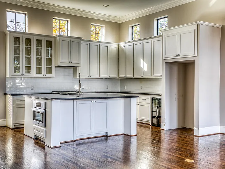 5711 Winsome Ln — Photo 9