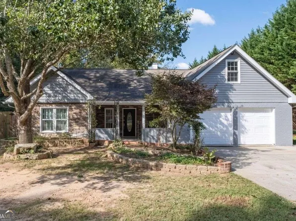 672 Meadowbrook Dr, Winder, GA 30680