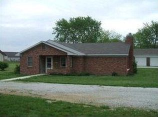 418 E Main St, Pittsboro, IN