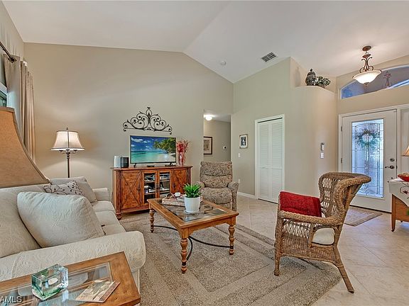 3rd image of 11456 Waterford Village Ct