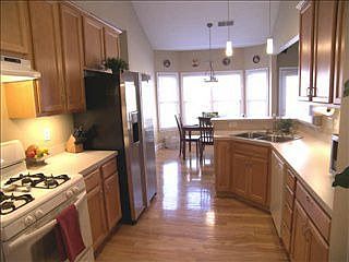 5th image of 2951 Montview Dr SW