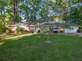 56101 Rio Lindo Dr, Elkhart, IN 46514