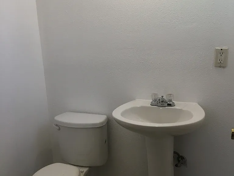 2576 Mohawk Ct — Photo 6