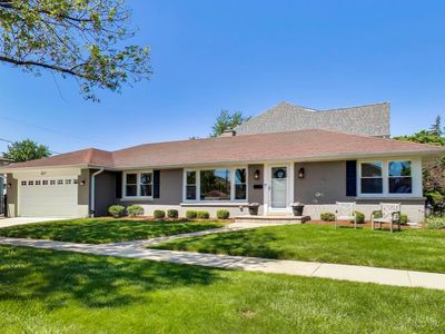 223 E Adams St, Elmhurst, IL, 60126