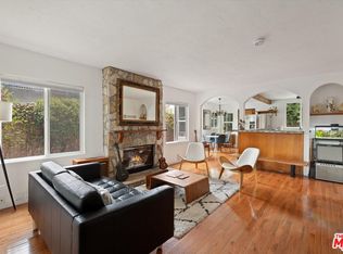 8885 Carson St, Culver City, CA 90232
