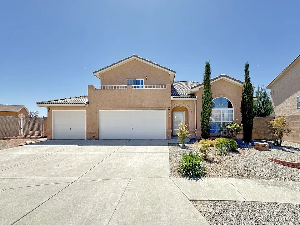 7400 Inwood Ct NW